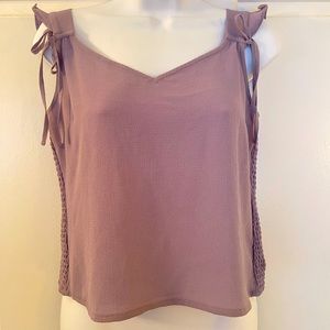 Ruffle Sleeve Crop Top ‼️MUST BUNDLE‼️